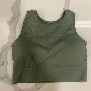Amazon sports bra in olive green. Worn twice. Size M